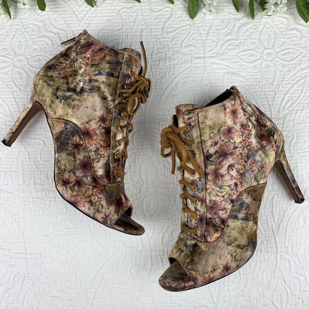 Nanette Lepore//Halle Floral Peep Toe Bootie